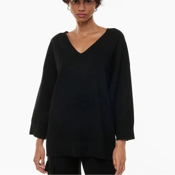 Wilfred free souvenir sweater size 1 black - Picture 1 of 5